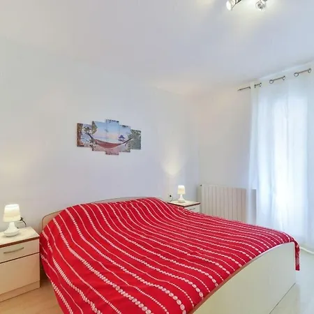 500m From Sea Vila *