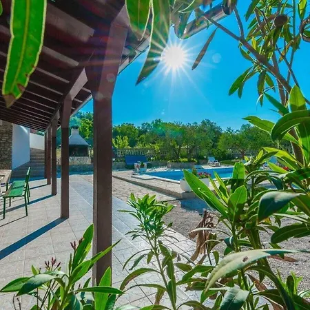 500m From Sea Vila