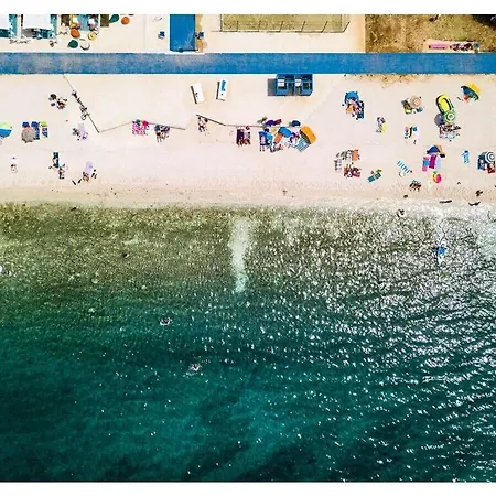 Vila 500m From Sea *