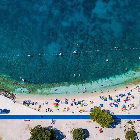 500m From Sea Vila *