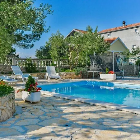 Vila 500m From Sea Bibinje